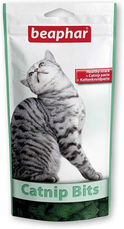 Beaphar Catnip Bits for Cats – 75 crunchy treats with catnip paste