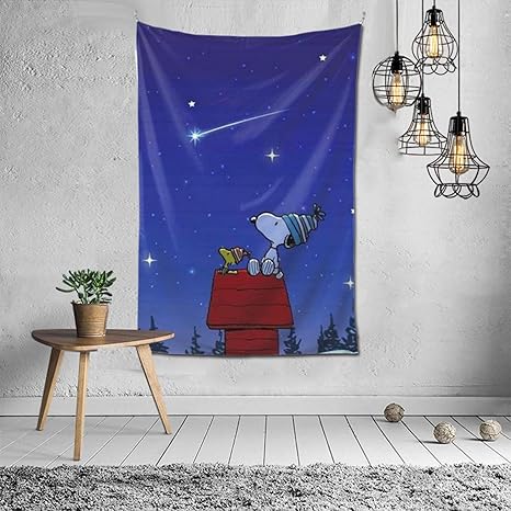 Amazon Co Jp スヌーピー Snoopy タペストリー インテリア おしゃれ 部屋飾り 壁飾り アート 人気 壁掛け 飾り 間仕切り 装飾 装飾用品 家 寝室 部屋 窓カーテン 可愛い 毛布 北欧 カーテン 背景布 お祝い プレゼント 母の日 防寒 多機能 ホーム キッチン
