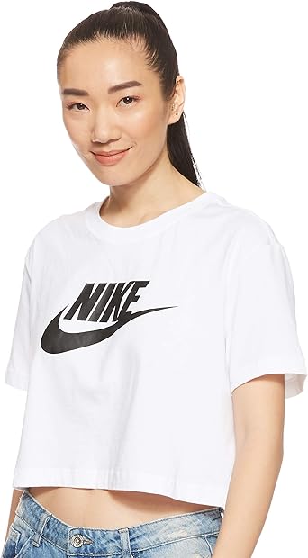 nike women's cropped t shirt