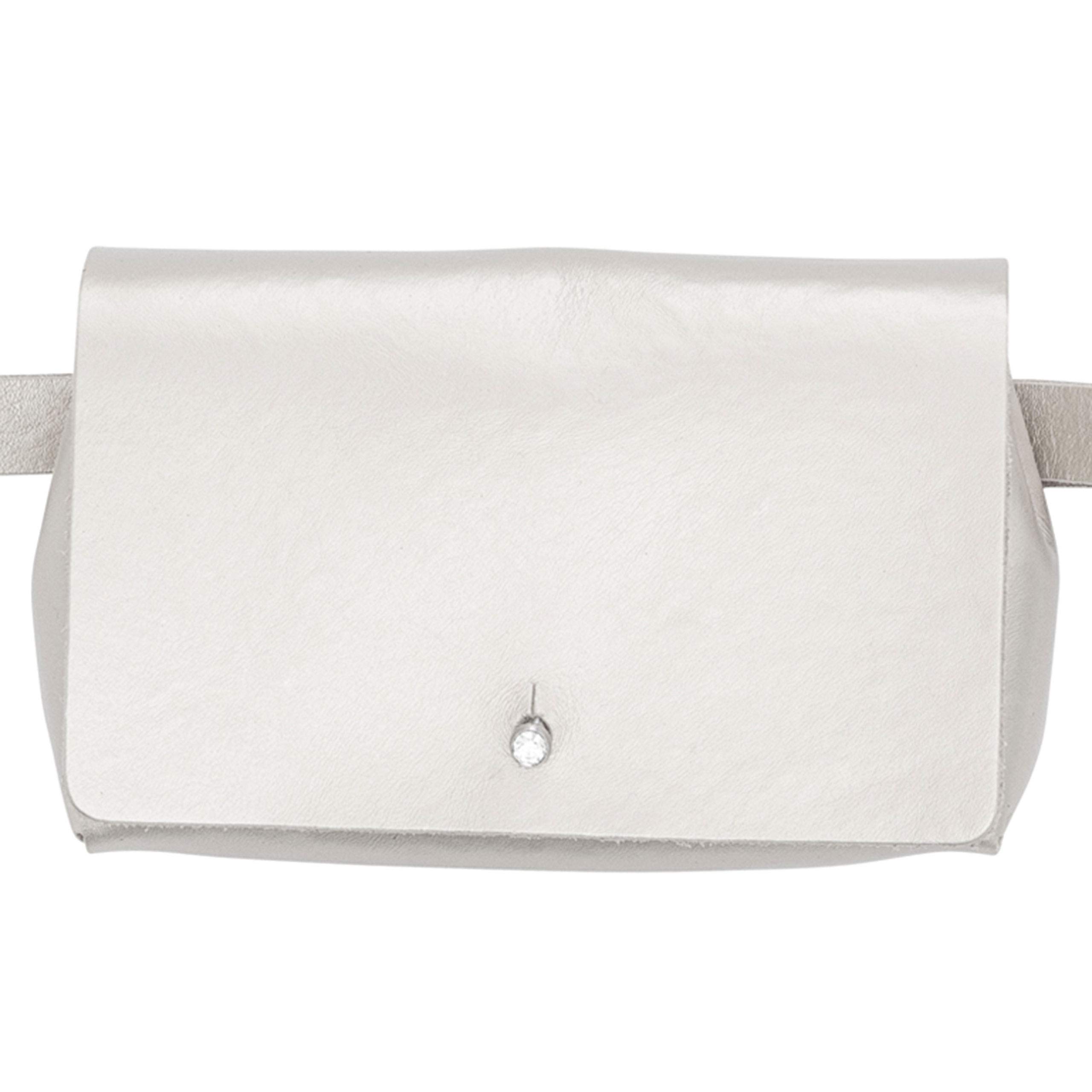 Luca Kayz Ella Calvados Belt Bag Shoulder Bag Silver Rhinestone Clasp 19 cm Silver, silver