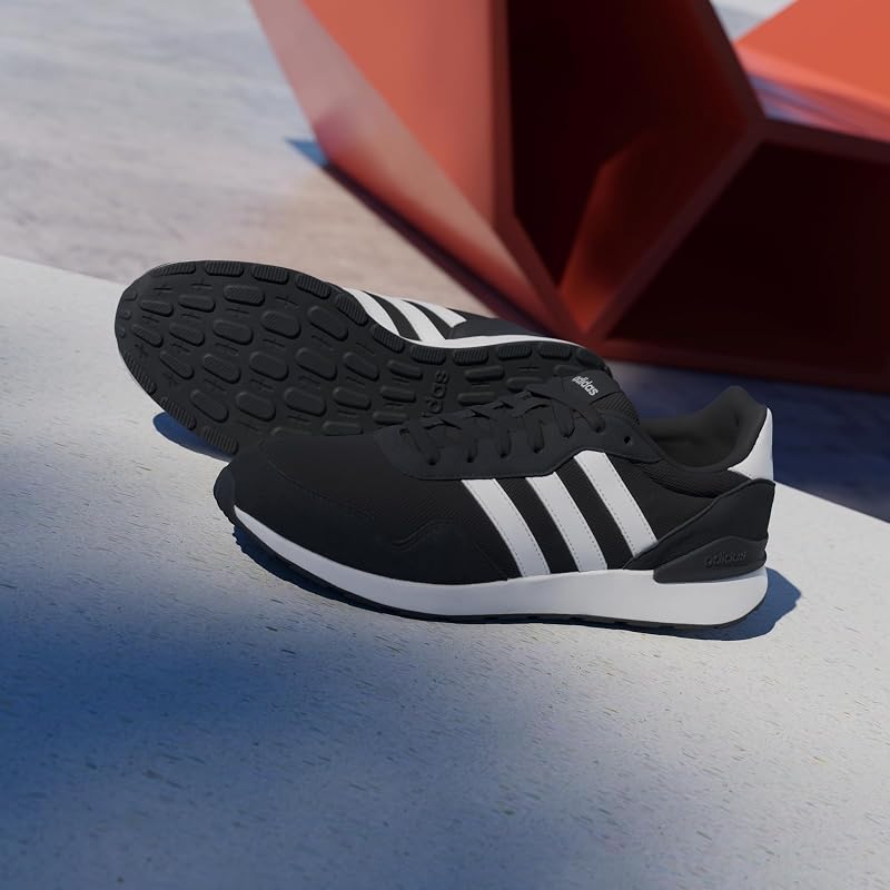 Ténis masculinos 4.0 Run 60s, Core Black/Cloud White/Core Black, 42 EU — foto 2 de 8