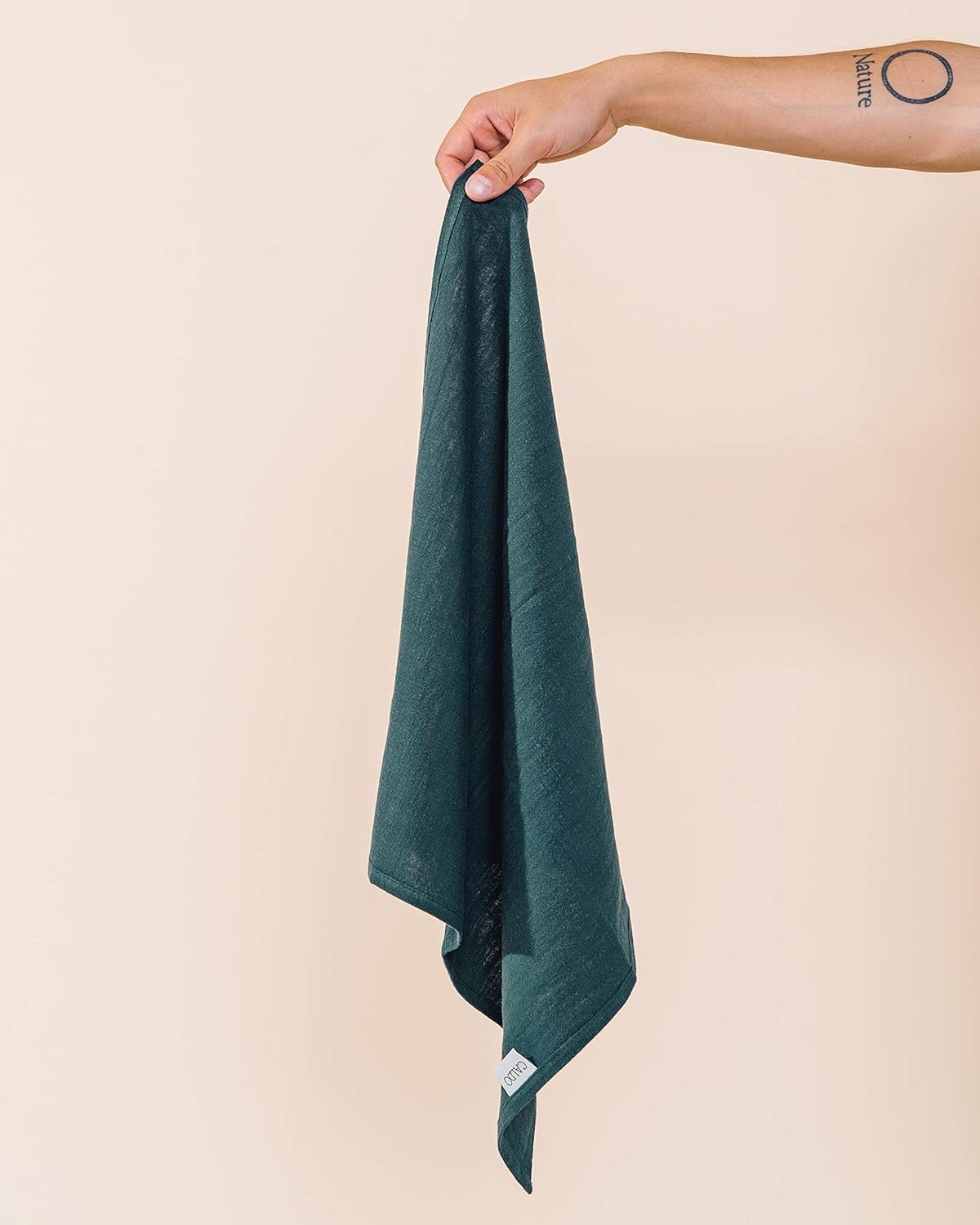 Caldo Linen Dinner Napkins - Rustic- Soft and Durable Cloth- Washable and Reusable - 4 Pack - 20x20 inch (Coral): Home & Kitchen