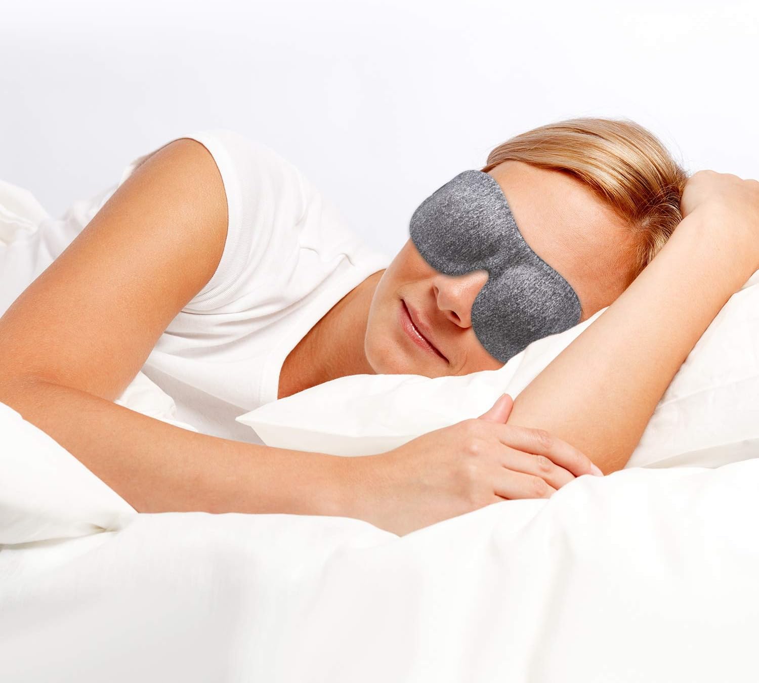 Sleep Mask, 100% Blackout 3D Contoured Sleep Eye Mask, Comfortable & Super Soft Sleeping Mask with Adjustable Straps for Women, Men, Concave Molded Night Eye Mask for Sleeping for Travel Yoga Naps: Health & Personal Care