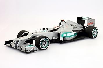 Michael Schumacher 1 18 Mercedes Amg Petronas W03 Ms 300th Gp Spa 12 Amazon De Auto