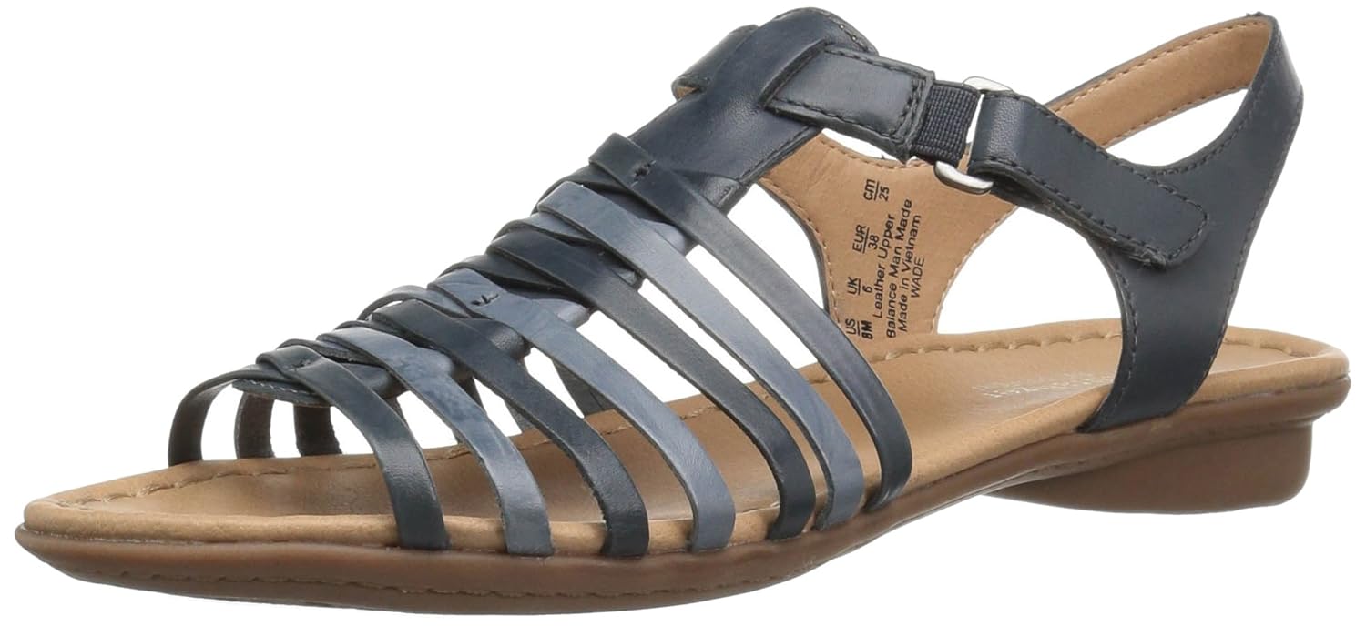 naturalizer huaraches