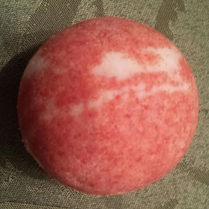 Amazon.com: Limited Edition Candy Cane Bath Bomb: Handmade