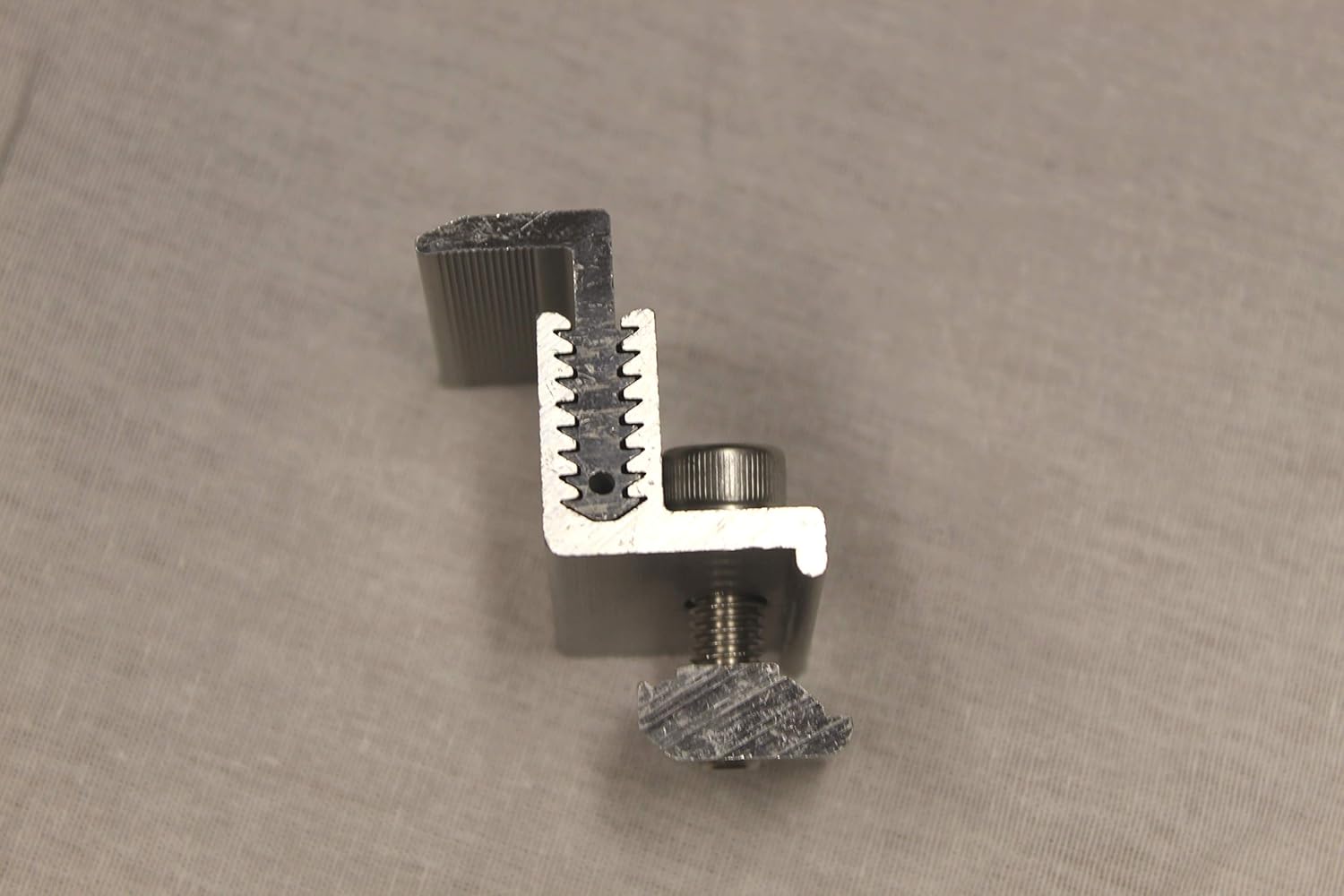 Solar Panel Adjustable End Clamps Pack of 8 Garden & Outdoor