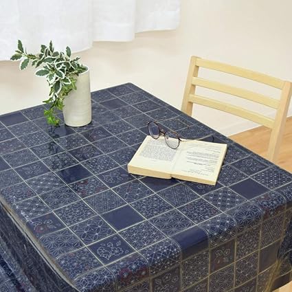 Amazon Storepocket テーブルクロス ビニール 古典 和柄 約1 150cm 幅1cm 定型 生地風 藍染風 ネイビー 撥水 デスク キッチン ダイニング 傷防止 お洒落 おしゃれ モダン和風 Storepocket テーブルクロス 通販