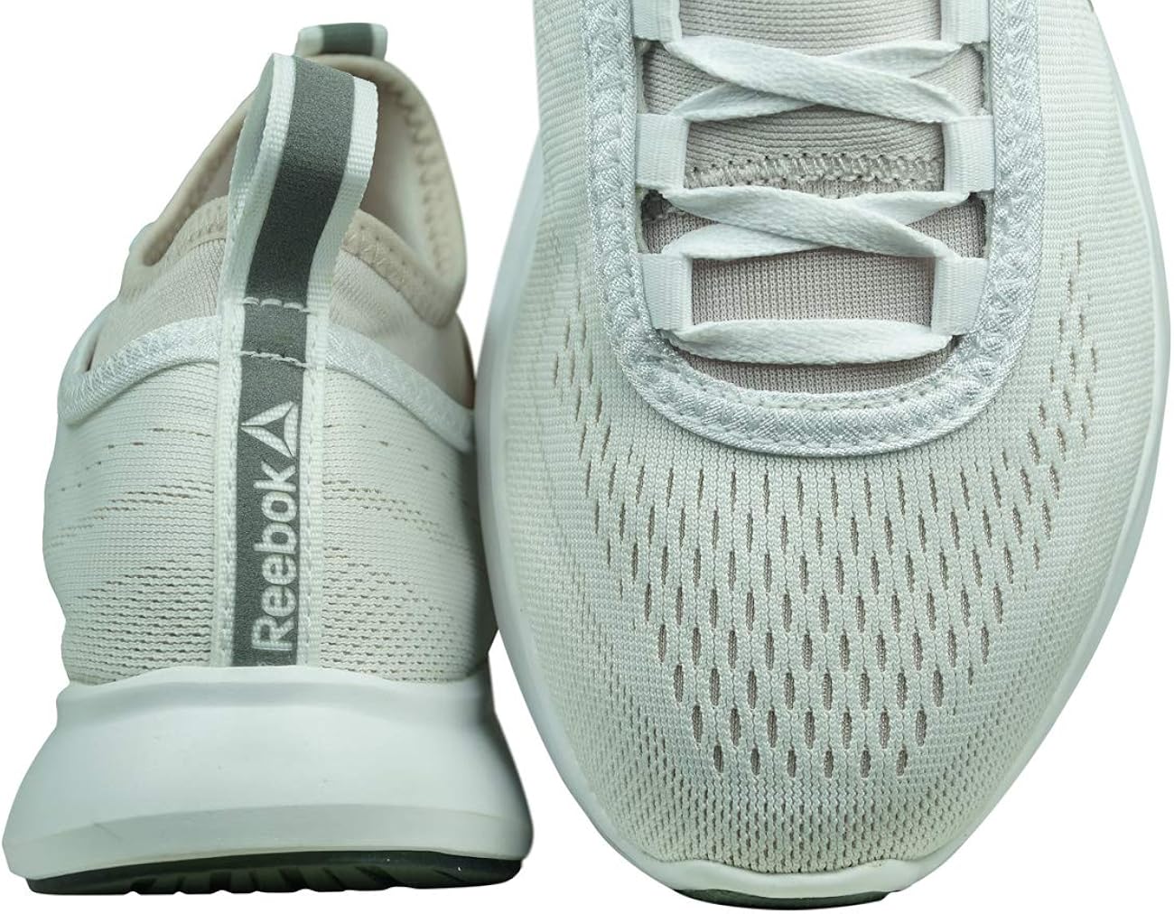 reebok plus runner tech
