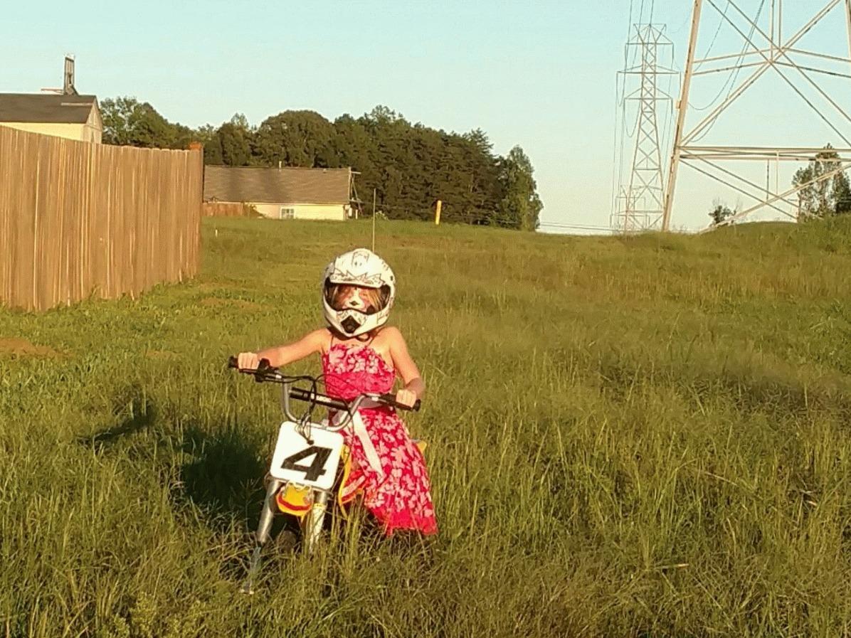Razor MX650 Dirt Rocket Electric Motocross Off-road Bike - Yellow photo review