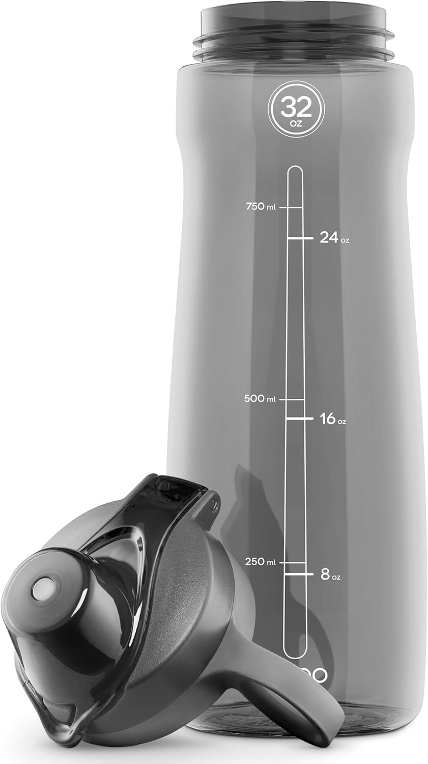 Pogo BPA-Free Plastic Water Bottle with Chug Lid: Sports & Outdoors