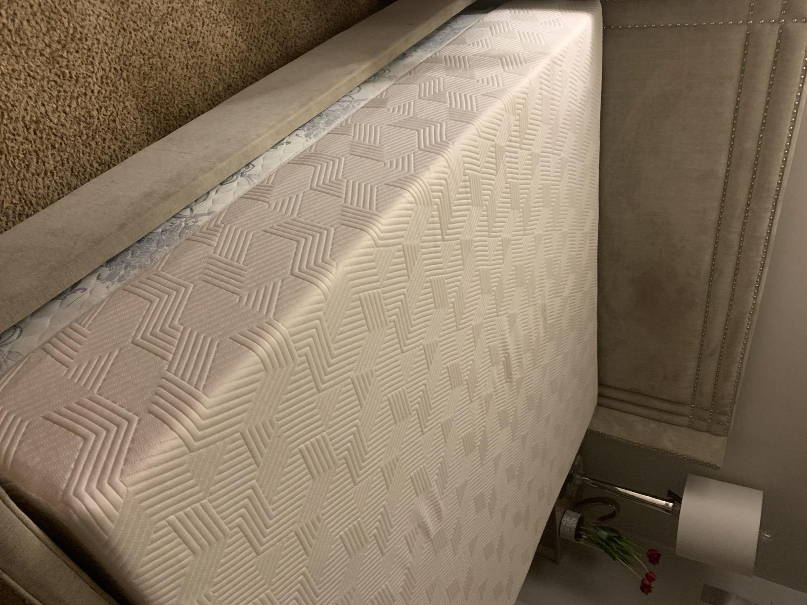 63/mo Finance LUCID 14 Inch Memory Foam Plush Mattress and LUCID