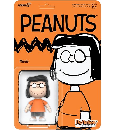 Peanuts: Peppermint Patty & Snoopy Ultra Detail Figure Series 17