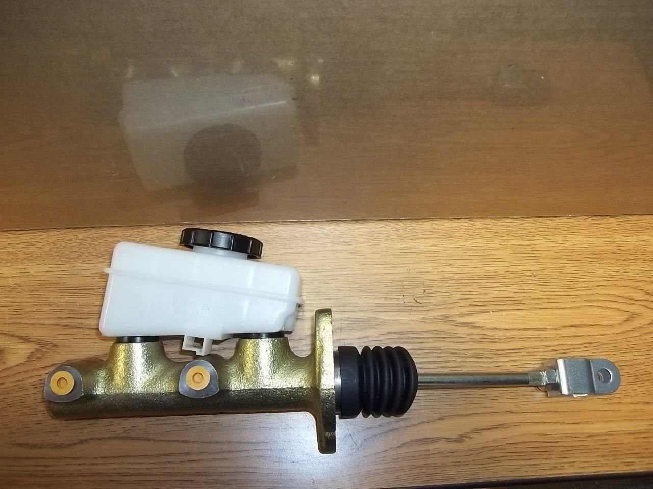 Hyster Forklift Brake Master Cylinder With Pushrod (1324047