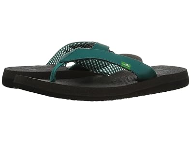 sanuk wildlife flip flops