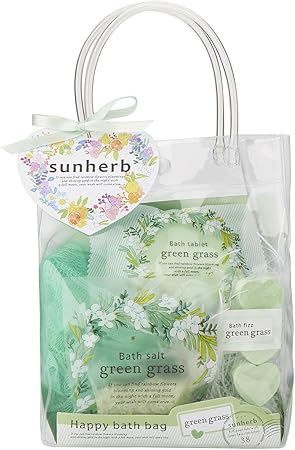 Amazon サンハーブ ハッピーバスバッグ グリーングラス バスアイテムとスポンジが入ったバッグタイプのギフト 爽やかでちょっと大人の香り Sunherb サンハーブ バス用品セット 通販