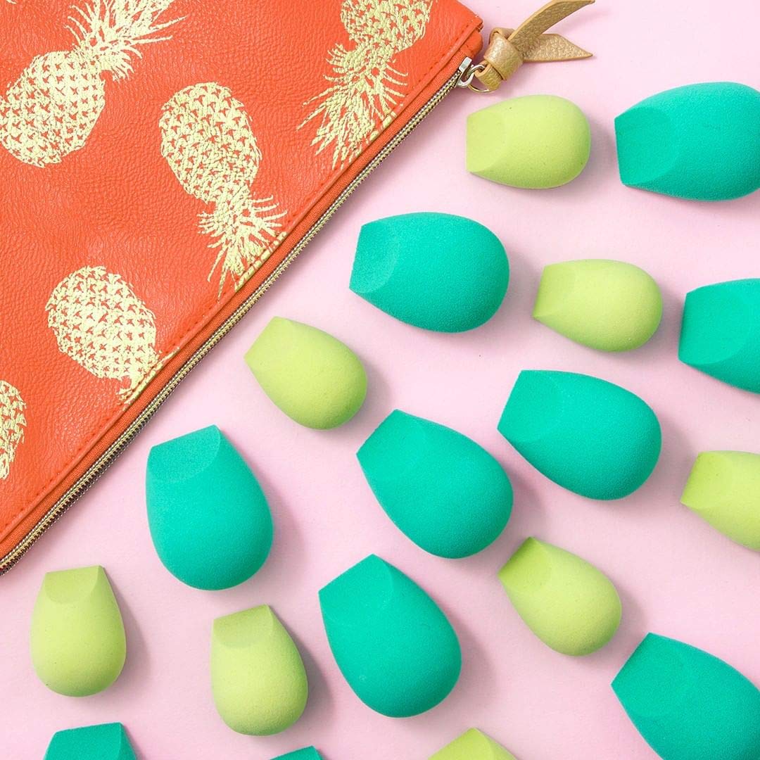 Ecotools Perfecting Sponge Makeup Blender, Beauty Sponge, Made with Recycled and Sustainable Materials : Beauty