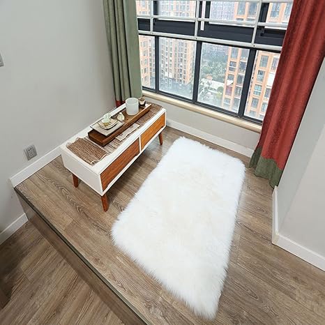 TWGDH Faux Schaffell Teppich Shaggy Boden Teppich Schlafzimmer Wohnzimmer Dekor Anti-Rutsch-Matten Teppiche,White,60 * 90CM