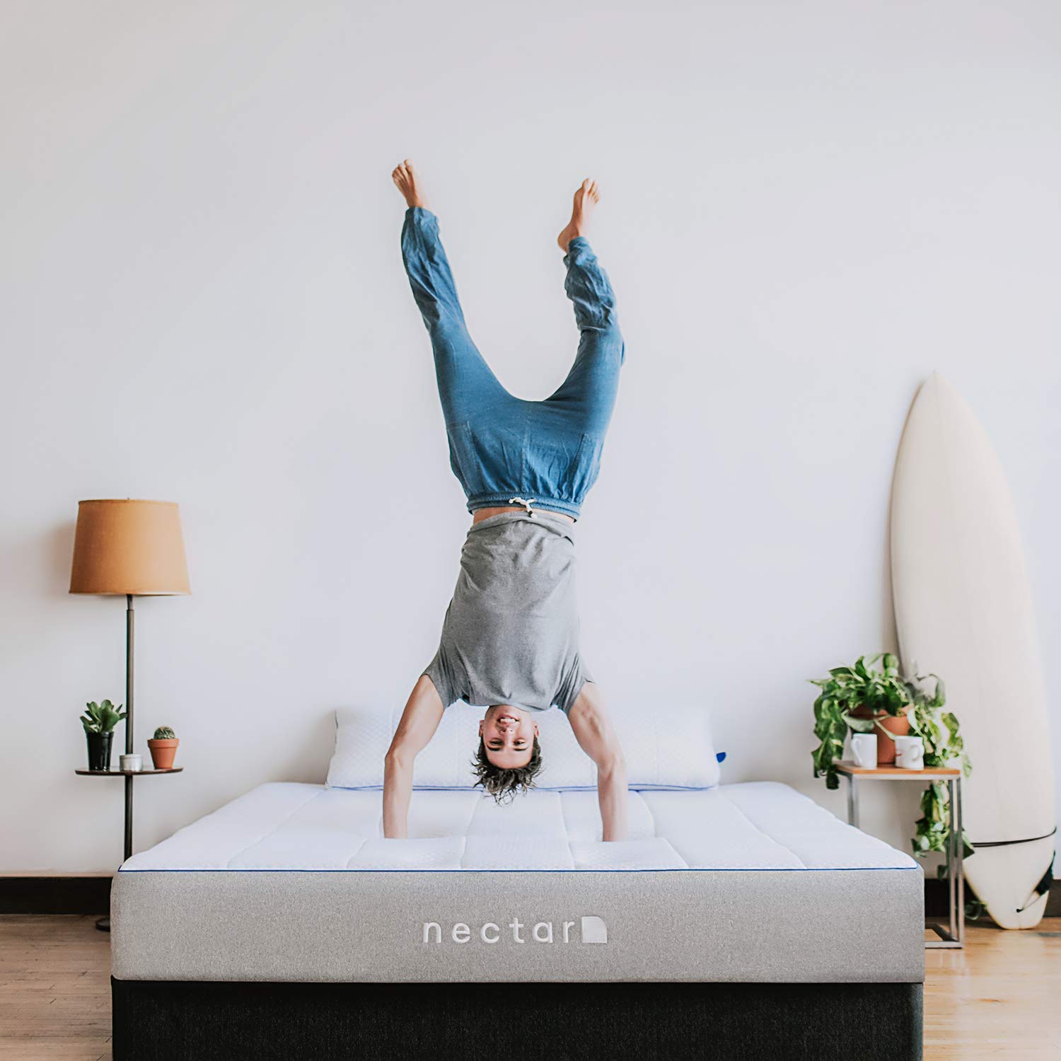 Nectar King Mattress + 2 Pillows Included Gel Memory Foam CertiPUR