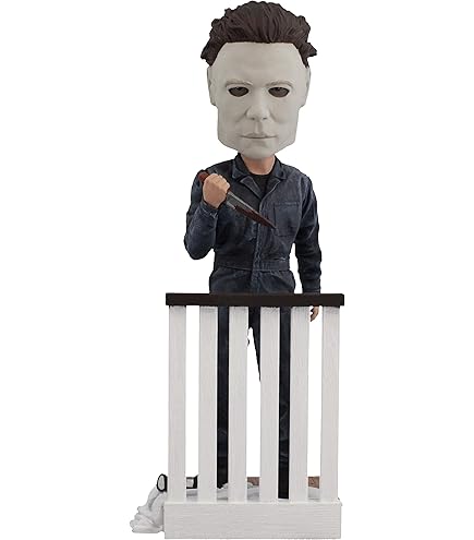 Amazon.com: Royal Bobbles Beetlejuice Shrunken Head Collectible