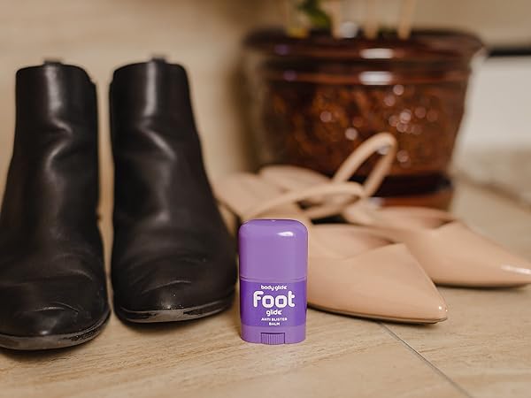 BODY GLIDE FOOT GLIDE ANTI BLISTER BALM | BLISTER PREVENTION FOR HEELS, SHOES, CLEATS, BOOTS, SOCKS, AND SANDALS | USE ON TOES, HEEL, ANKLE, ARCH, SOLE AND BALL OF FOOT | 0.8OZ