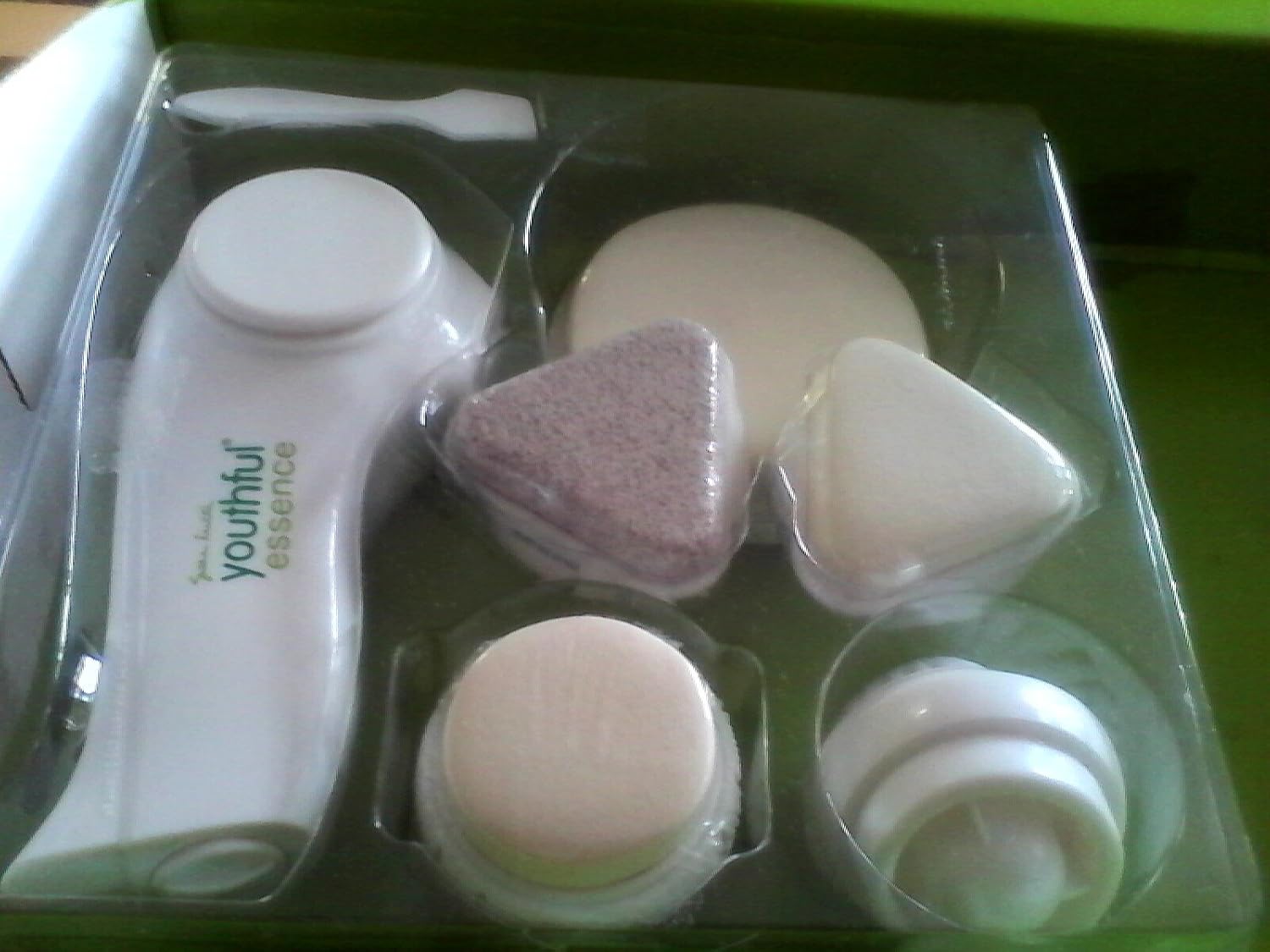 Youthful Essence Deluxe Skin Care Gift Set Susan Lucci by Youthful