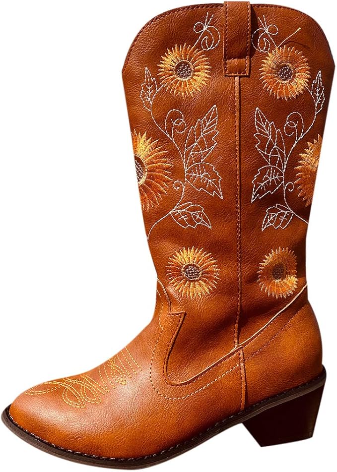 Manooby Western Printed Cowgirl Embroidered