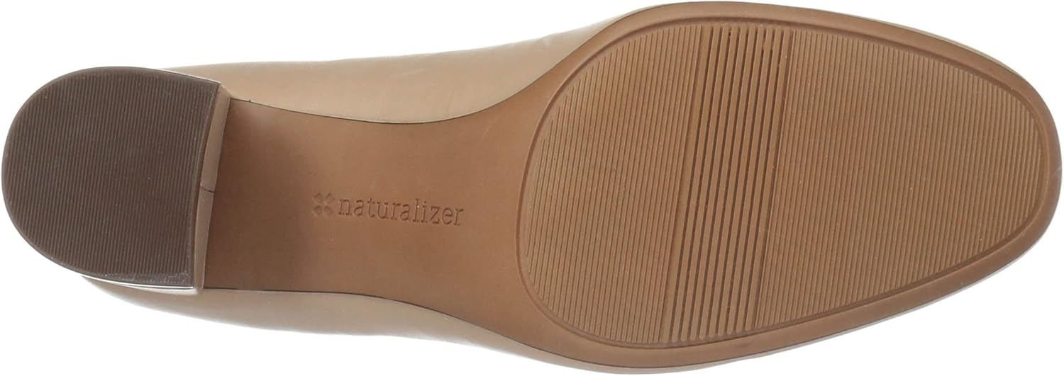 naturalizer whitney taupe