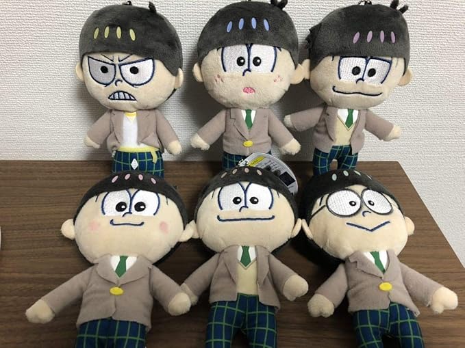 Amazon Co Jp えいがのおそ松さん 青春のおともぬいぐるみ おそ松さん トド松 カラ松 一松 十四松 チョロ松 ぬいぐるみ マスコット 全6種 ホビー 通販