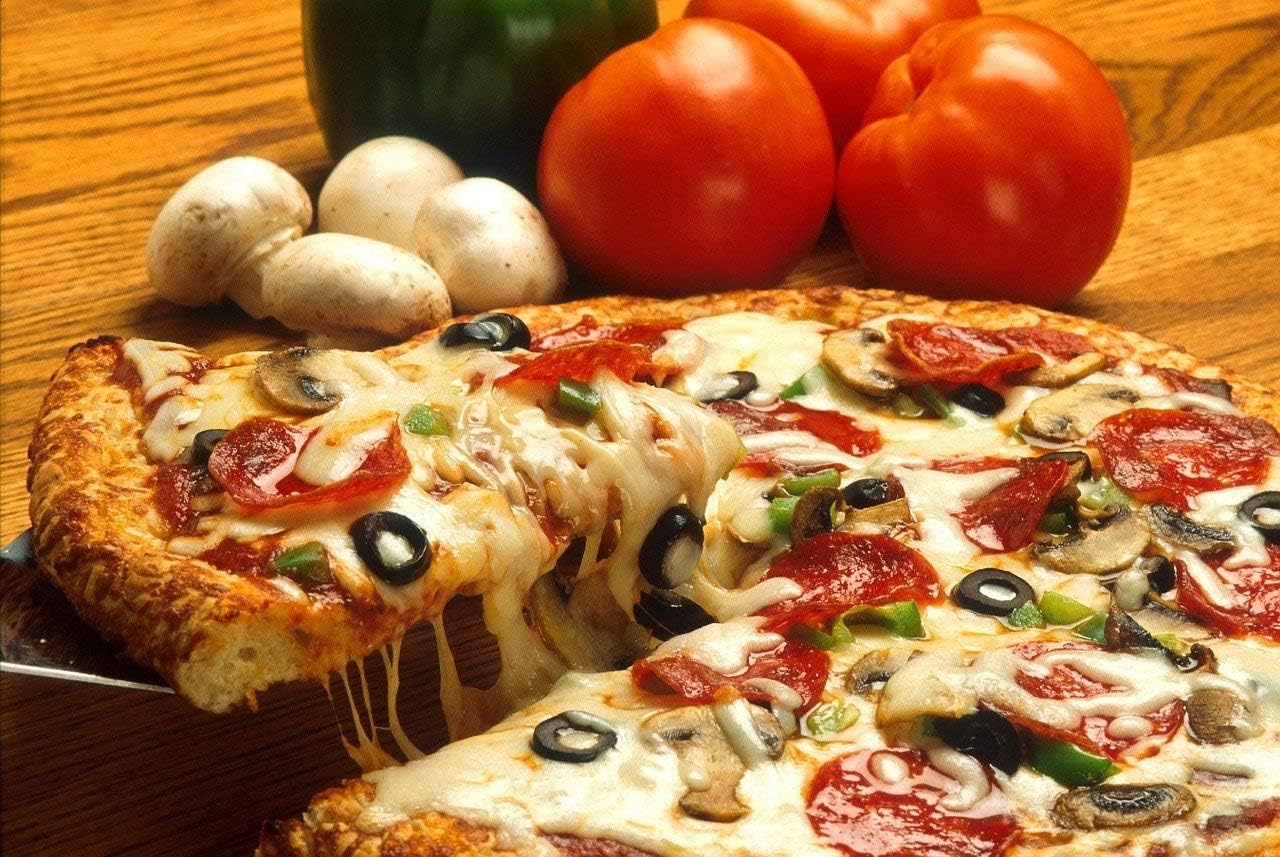 Pack of 2 Pizza Pans with holes 13 inch - Professional set for restaurant type pizza at home grill barbecue: Kitchen & Dining