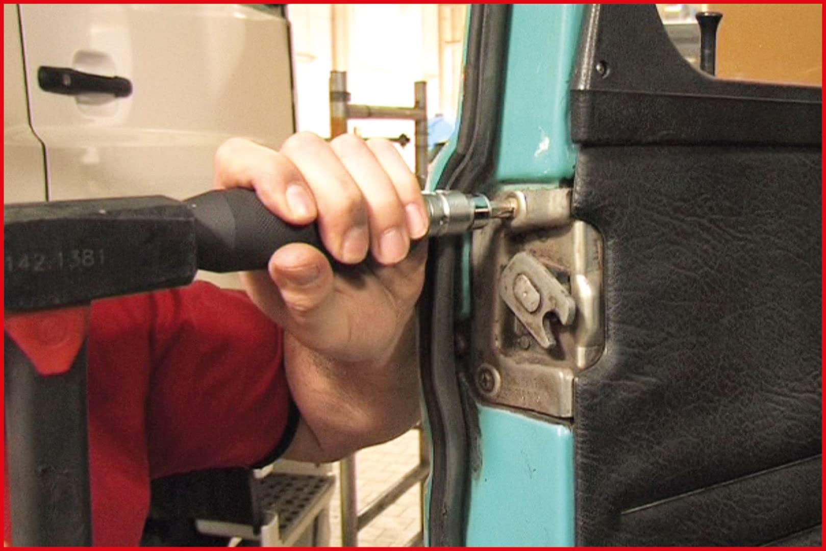 KS Tools 515.1003 1/2" Hand-Schlagschraubendreher-Satz, 11-tlg 4