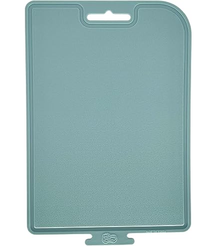 Are Silicone Cutting Boards Better Than Plastic: Ultimate Guide