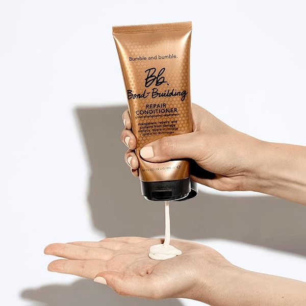 BUMBLE AND BUMBLE. BOND-BUILDING HAIR REPAIR CONDITIONER | FOR DAMAGED HAIR | COLOR SAFE | ANTI FRIZZ + ADDS SHINE | CURLY, WAVY, STRAIGHT, 6.7 FL OZ