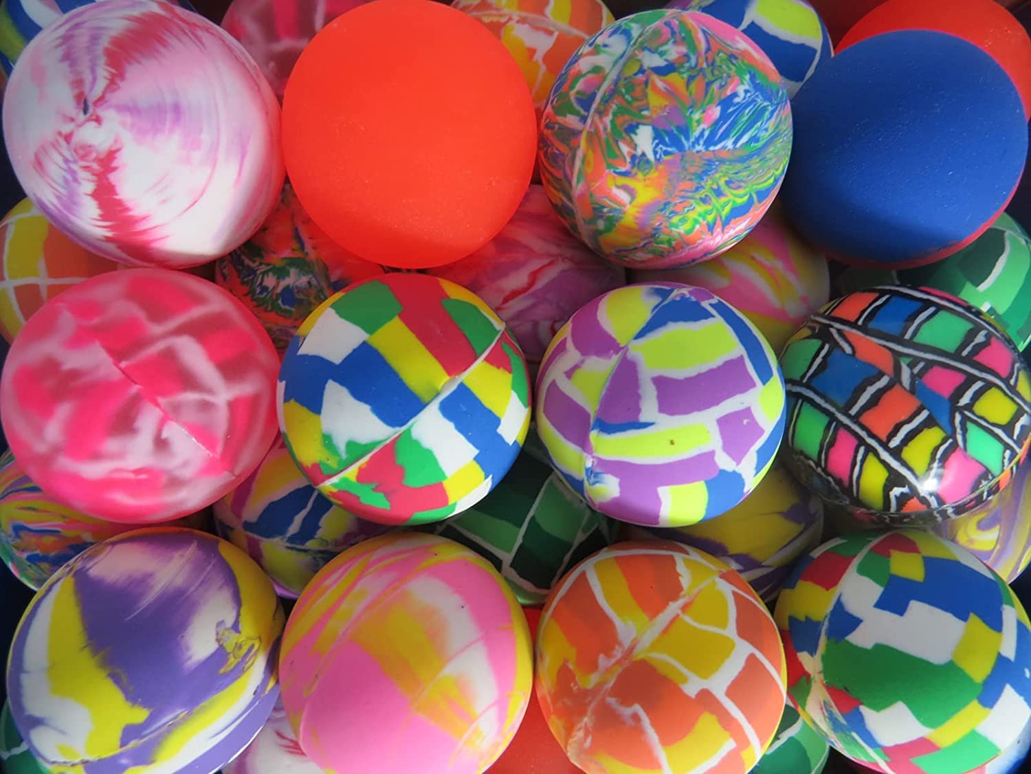 15 x Small Assorted Styles of 25mm Bouncy Balls, Jet Balls, Ideal for Party Bag Fillers, Pinata's, Stocking Fillers, Pocket Money Toys.