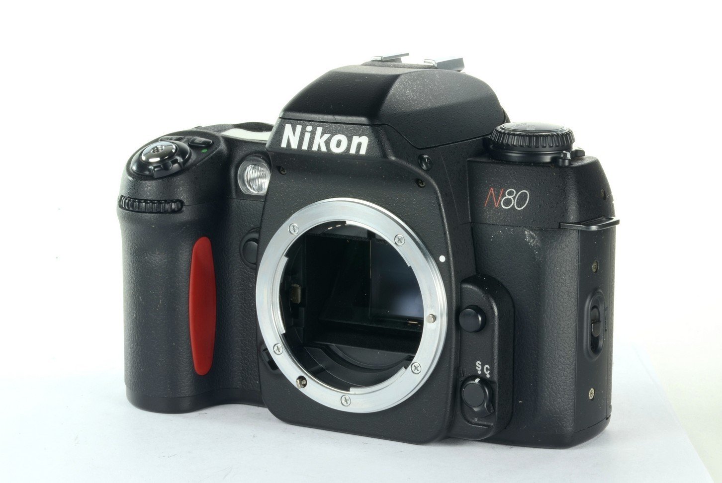 Amazon.com : Nikon N80 QD Quartz Date Back 35mm SLR Film Camera (Body Only)  : Camera & Photo