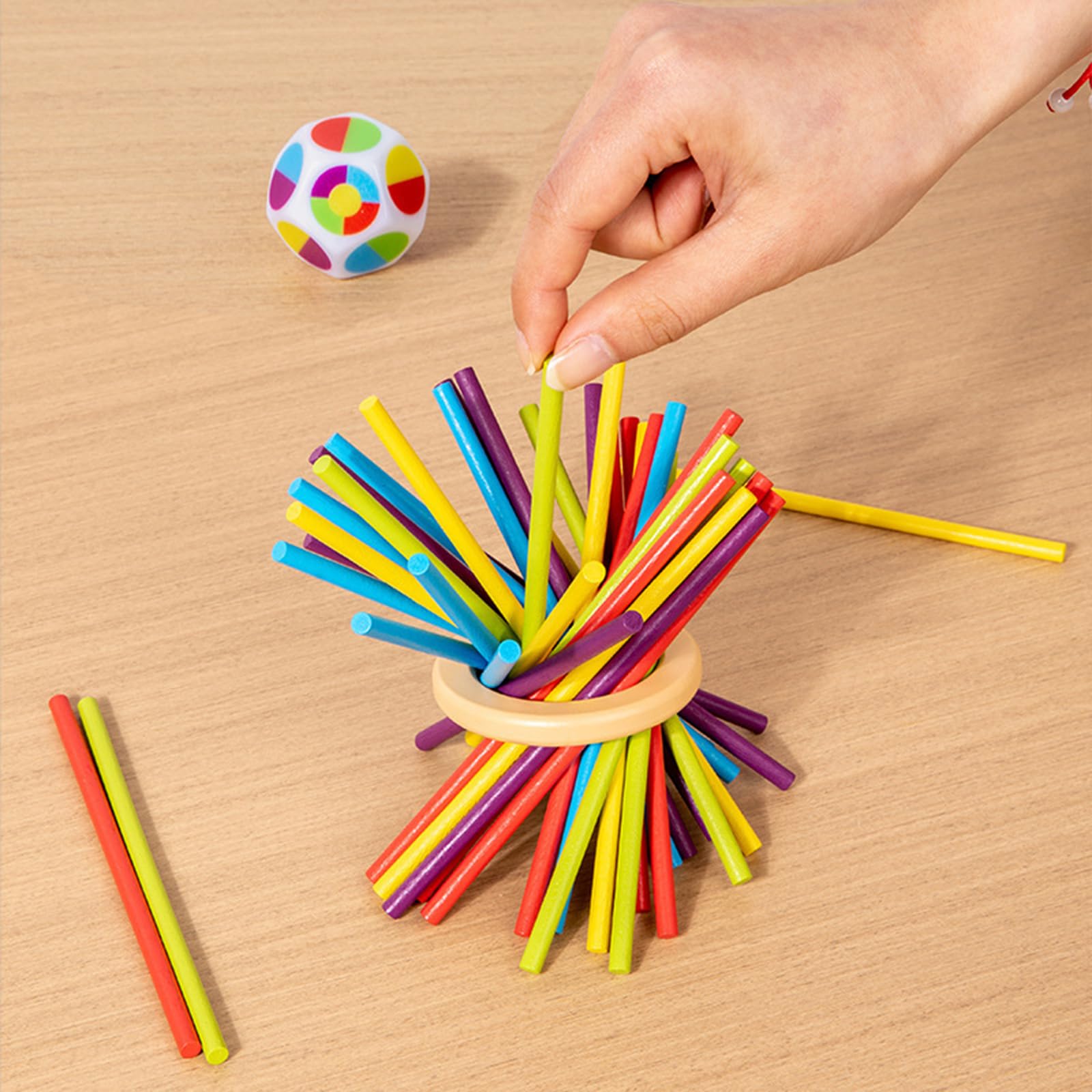 Guopai Montessori Spielzeug ab 3 Jahre – Lernspiel für Kinder – Holz Brettspiel mit 40 Bunte Holzstäbchen, Würfeln & Holzbox – Fördert Feinmotorik, Geschenk Mädchen Jungen von 3-9 Jahren 3