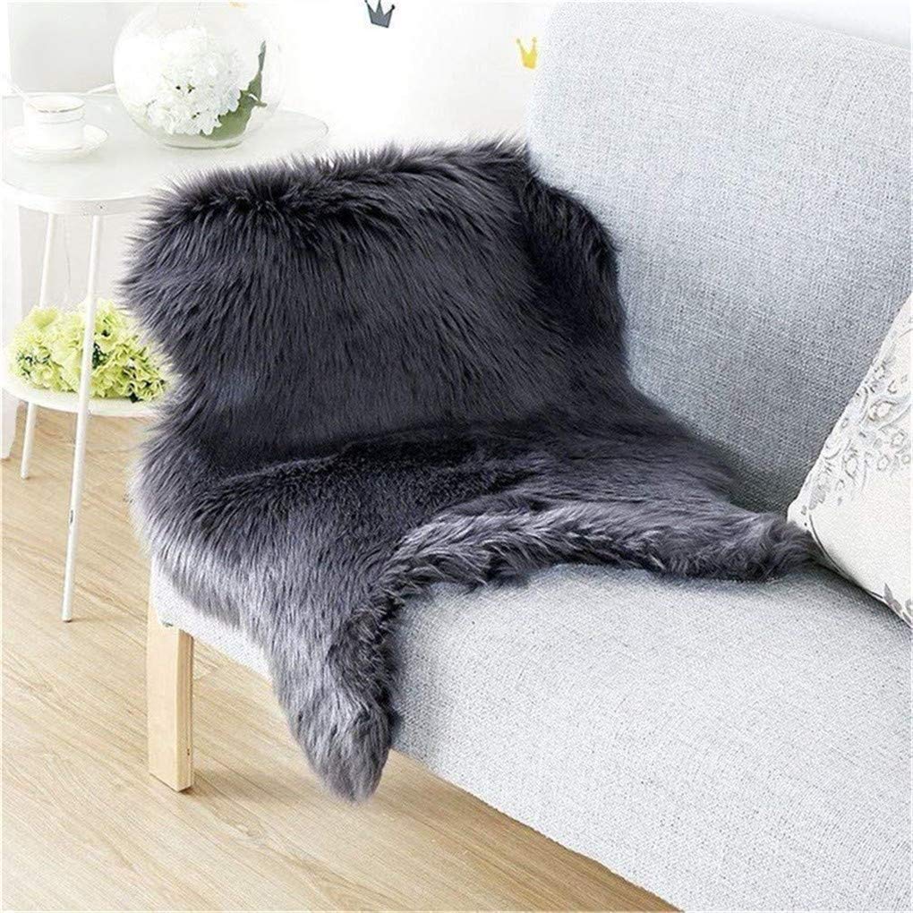 DQMEN Faux Fur Sheepskin Style Rug, lambskin imitation rug, longhair fur, Leather Polyester For Living Room Sheepskin Style Rug (Black, 50 X 80 cm)
