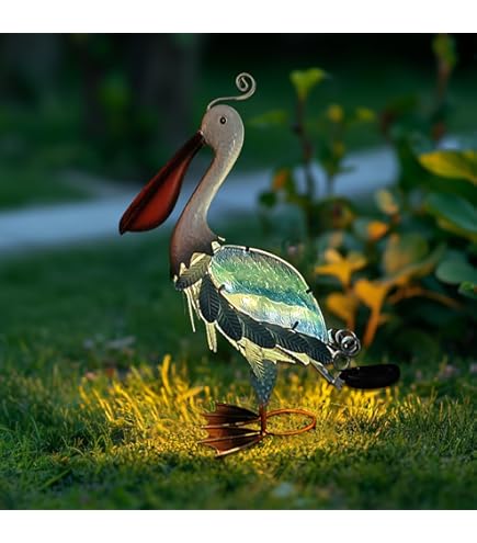 TERESA'S COLLECTIONS Blue Heron - Luces Solares De Jardín, Decoración De Jardín De Cristal Para Exteriores Con Luces Al Aire Libre + Decoración De Pelícano De Metal, Alas Extendidas, Estatuas De