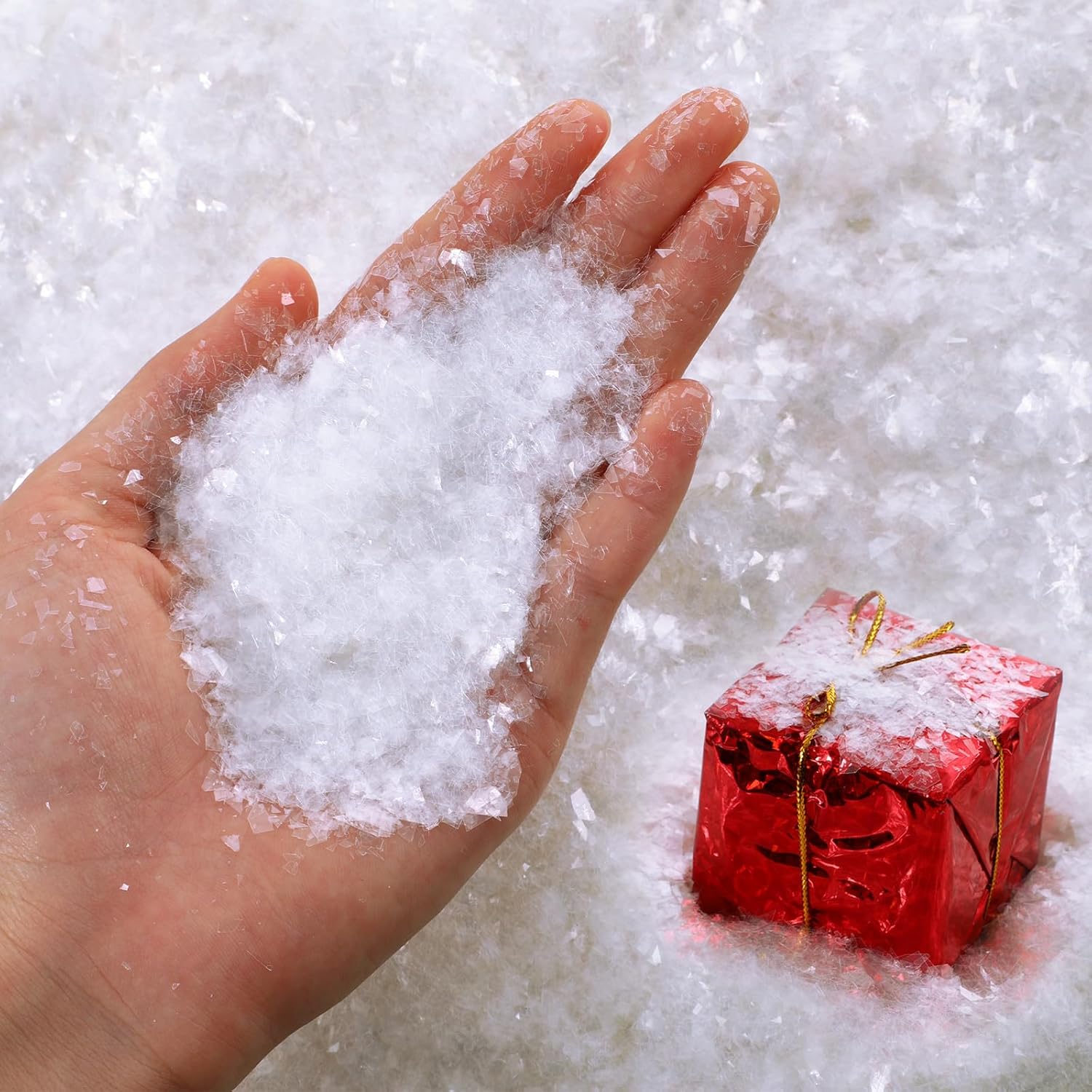 Artificial Snow - Aoriher Christmas Glitter Snow Metallic Fake Snow for Crafts Foil Confetti Foil Flakes Flocking Powder Decoration Artificial Snow for Christmas Tree New Year Party (White, 400g)