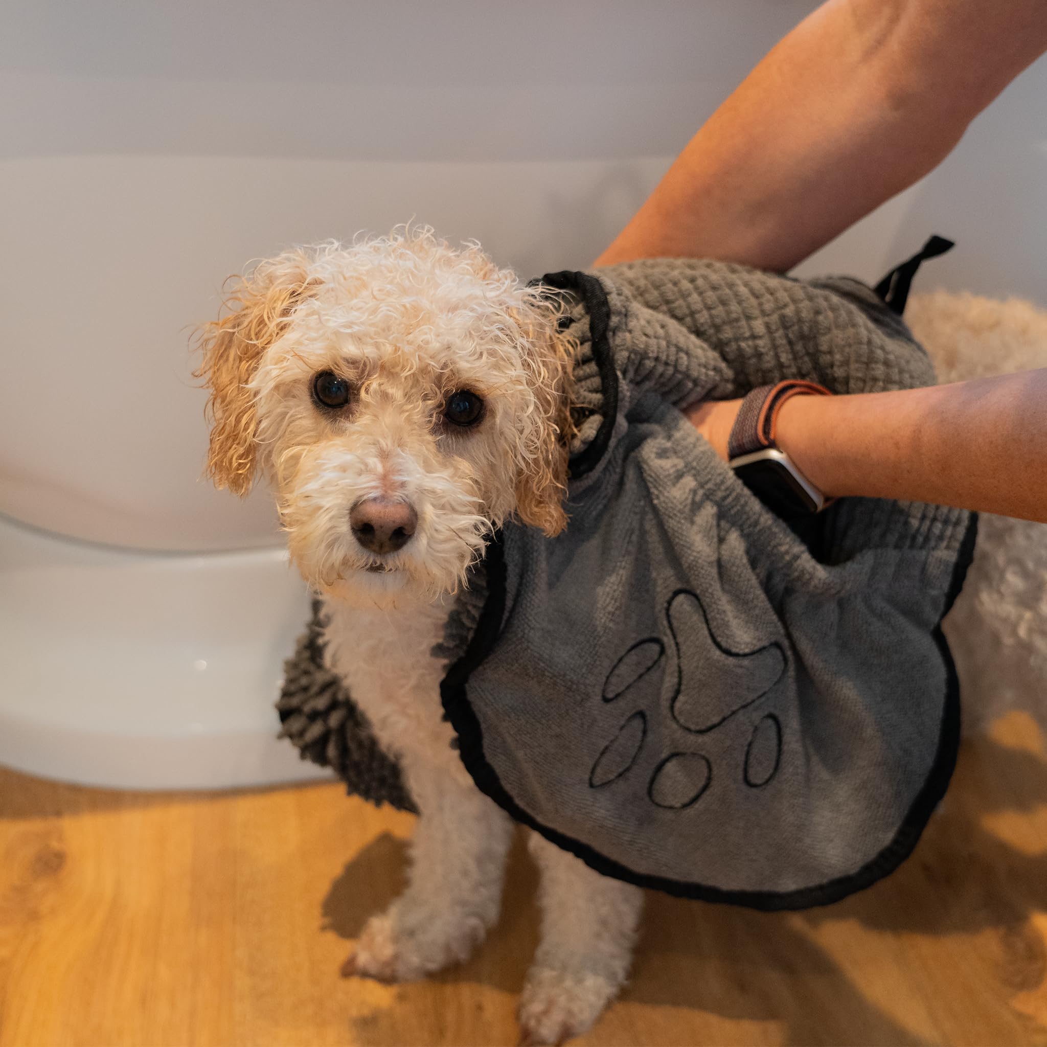 allpetsolutions Noodle Dog Wash Quick Drying Puppy Towel Grey Microfibre Absorbent | Super Soft Pet Towel With Hand Pockets - 80 x 30 cm