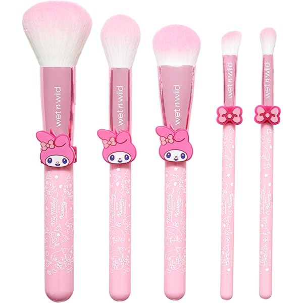Amazon.com: wet n wild My Melody and Kuromi 5-Piece Makeup Brush