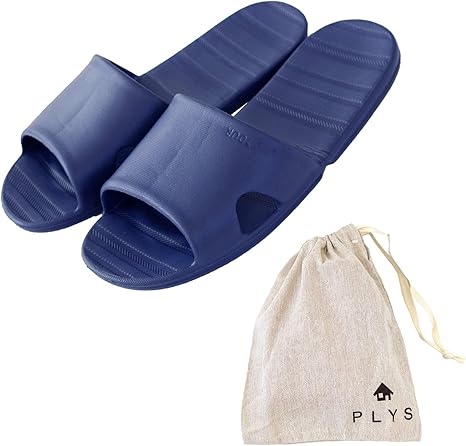 Amazon オカ Plys Lille Tour トラベルサンダル ネイビー 足のサイズ 約24cmまで 収納用ポーチ付き 軽量 コンパクト 防水 バススリッパ ホーム キッチン オンライン通販