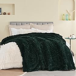GONAAP Fuzzy Faux Fur Throw Blanket Forest Green