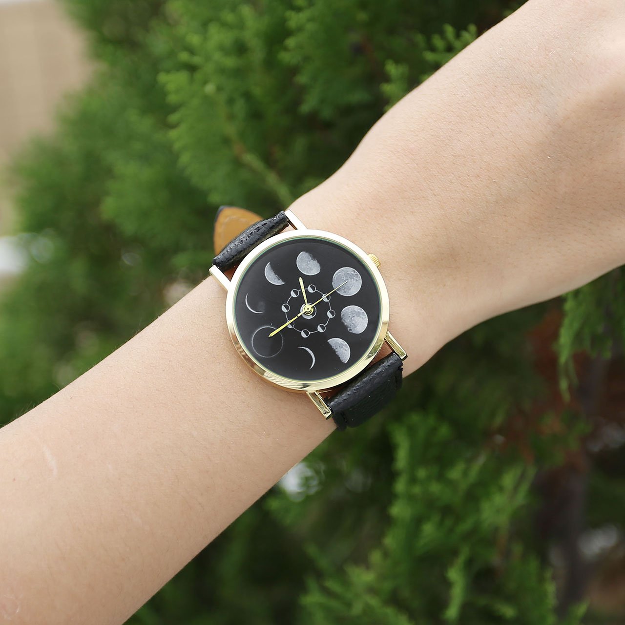 Top Plaza Unisex Women\'s Fashion Chic Moonphase Dress Watch, Gold Tone