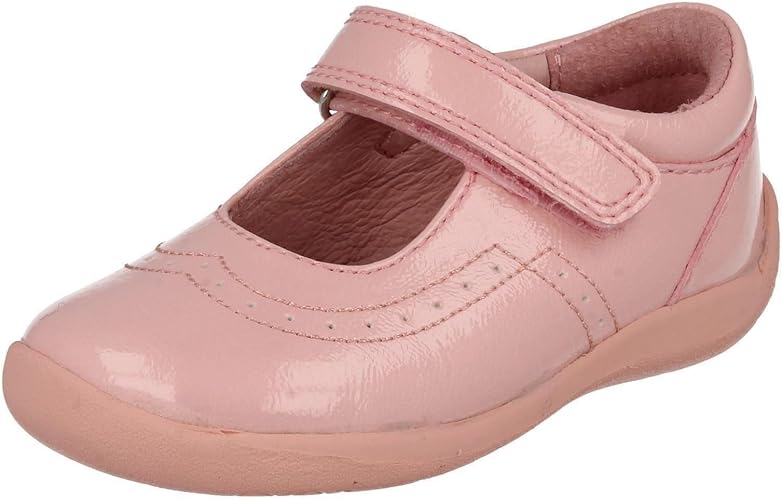 pale pink patent shoes