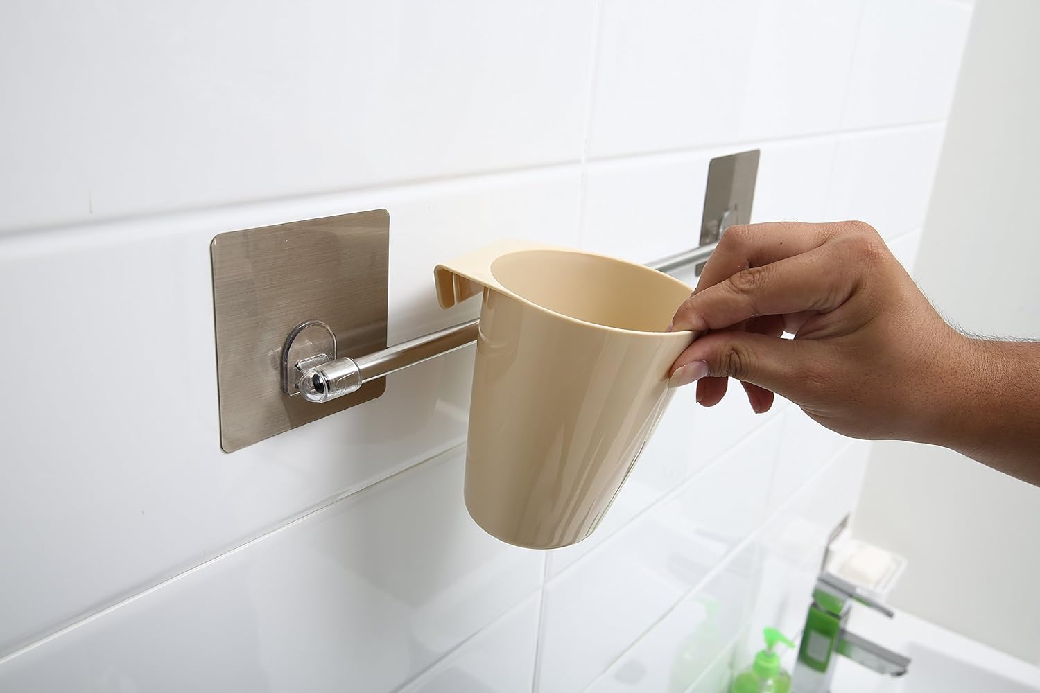 Set 4 Portaspazzolini Da Bagno Con Bicchieri 300ml | Grigio, Rosa, Blu, Trasparente - Design Moderno