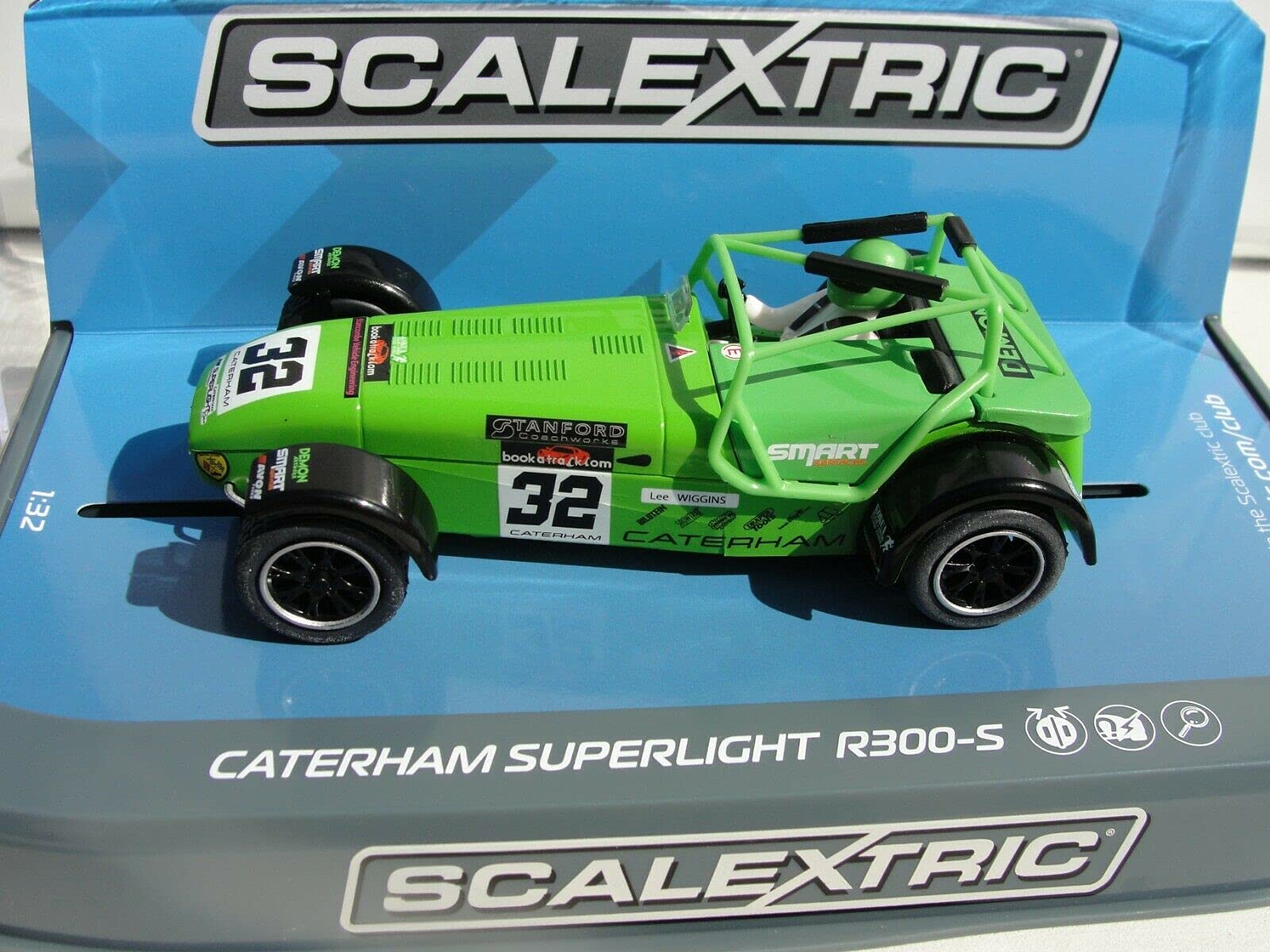 Scalextric C3871 Caterham Superlight Lee Wiggins