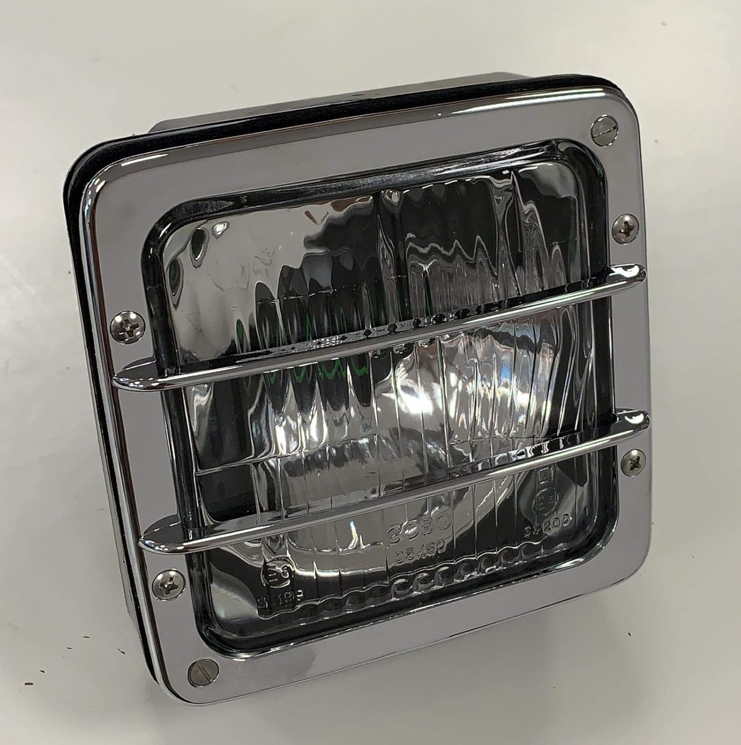 1014605 FARO INCASSO 2 LUCI QUADRATO C/DISTANZIALE CORNICE CROMATA PER