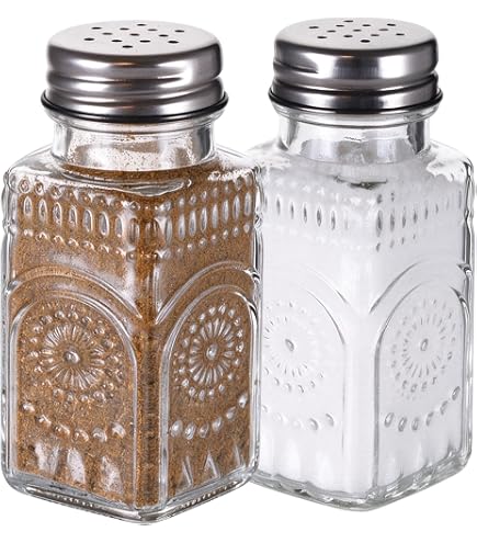 Amazon.com: 50s Retro Stoneware Salt and Pepper Shakers Set: Salt