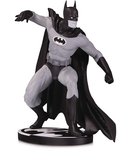 Batmobile Batman – Comic Book #15 – Échelle 1/43 – Eaglemoss – Occasion (boîtes Cassées)